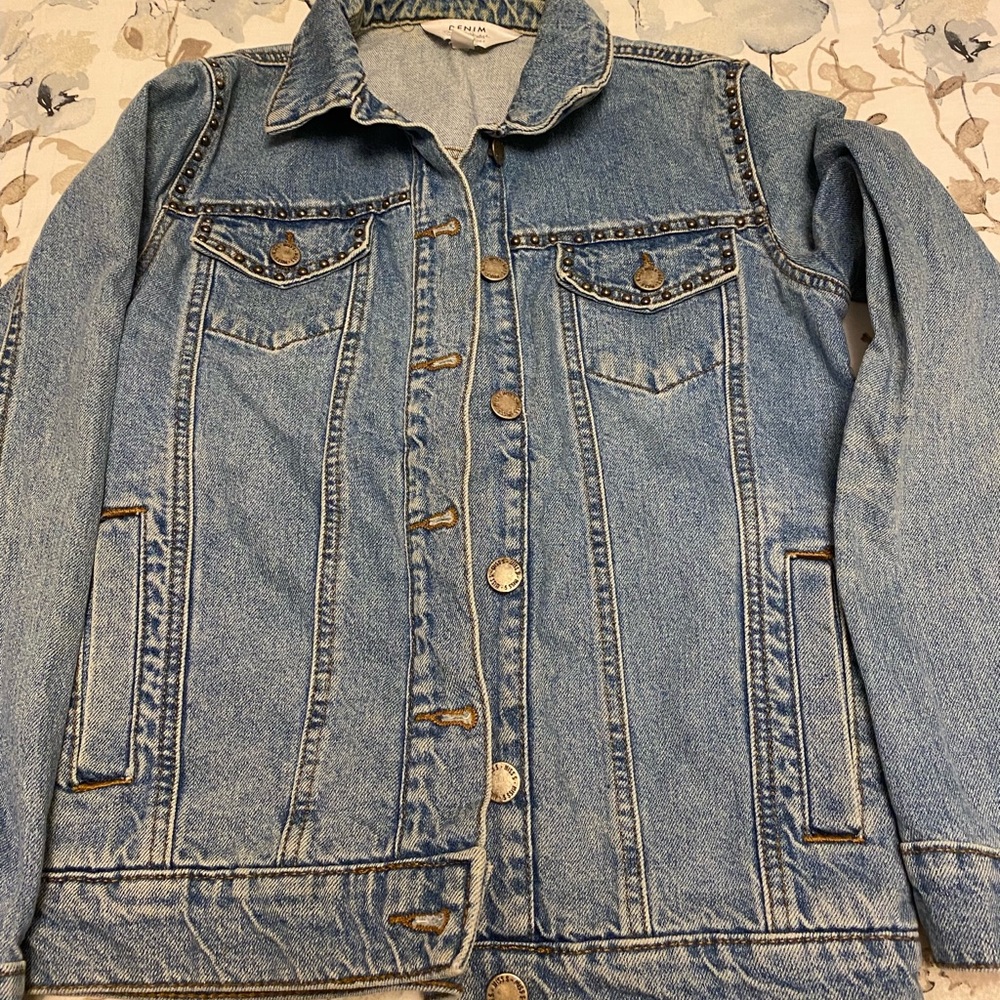 Miss Selfridge - Denim jacket with silver detailing - Like New!